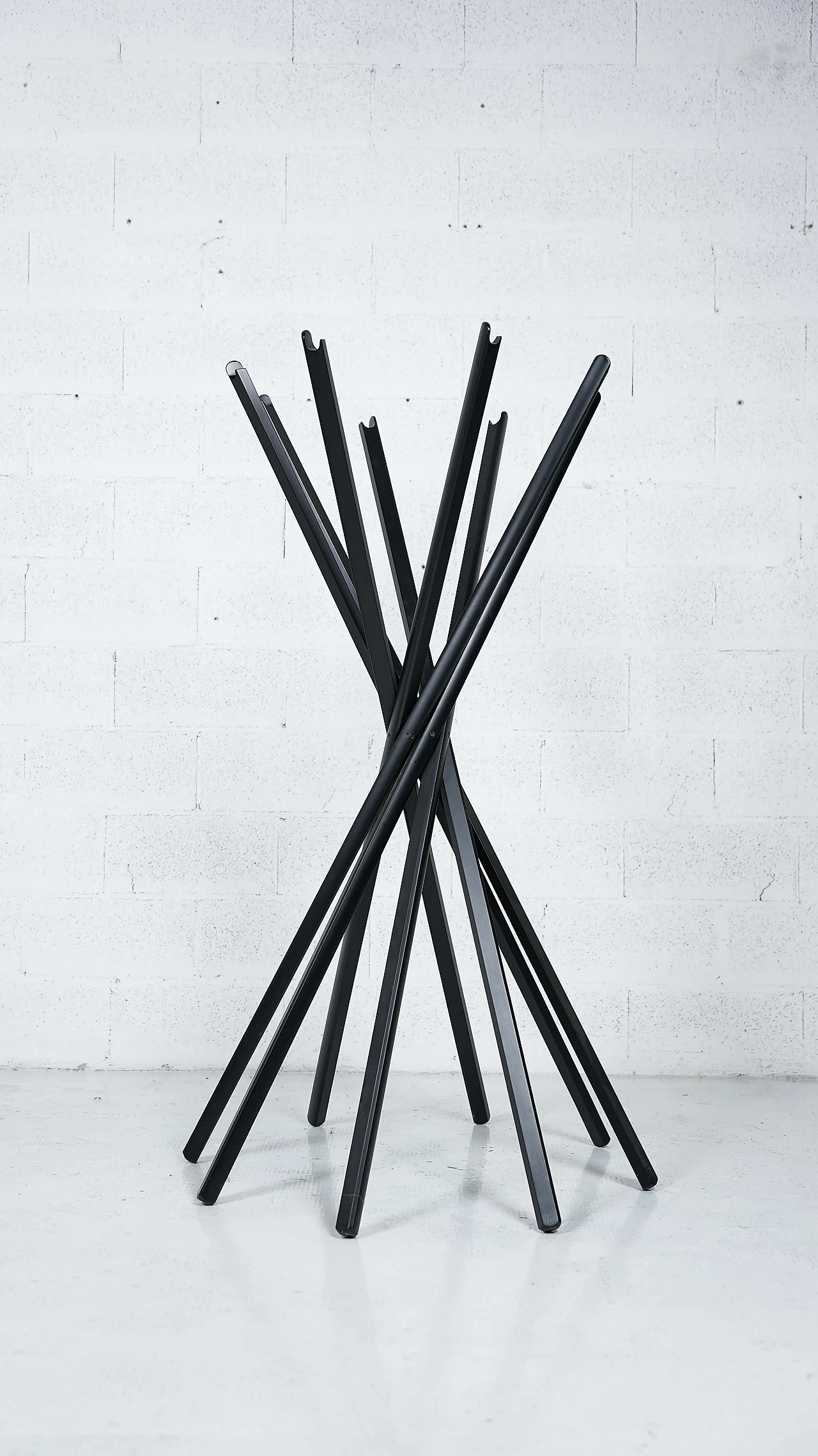 Sciangai wooden coat stand by De Pas, D'Urbino, Lomazzi for Zanotta, 1980s 2