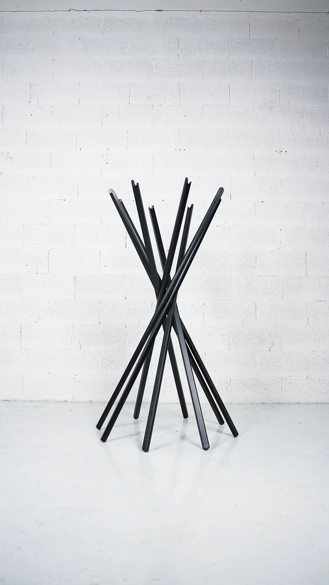 Sciangai wooden coat stand by De Pas, D'Urbino, Lomazzi for Zanotta, 1980s 3