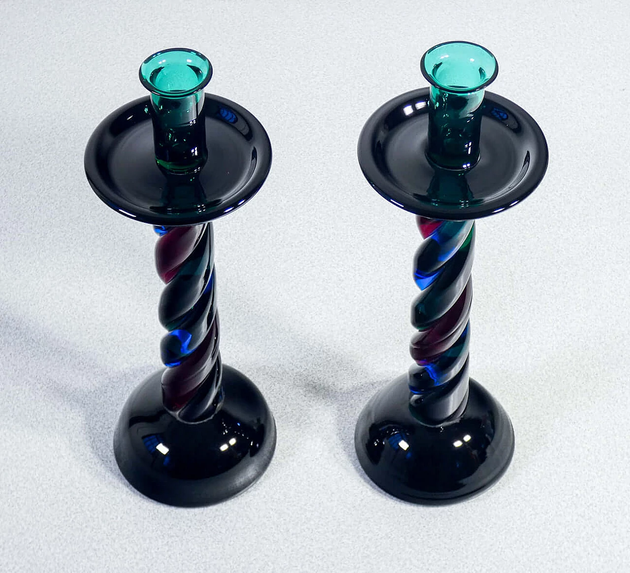 Pair of polychrome blown glass candlesticks from Murano, 1950s 5