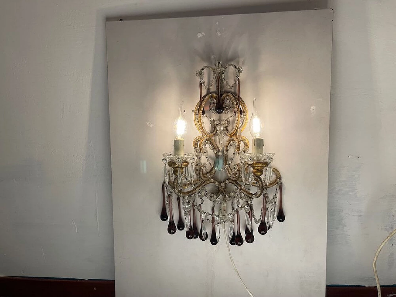 Coppia di applique in vetro di Murano ametista e cristallo, anni '50 6