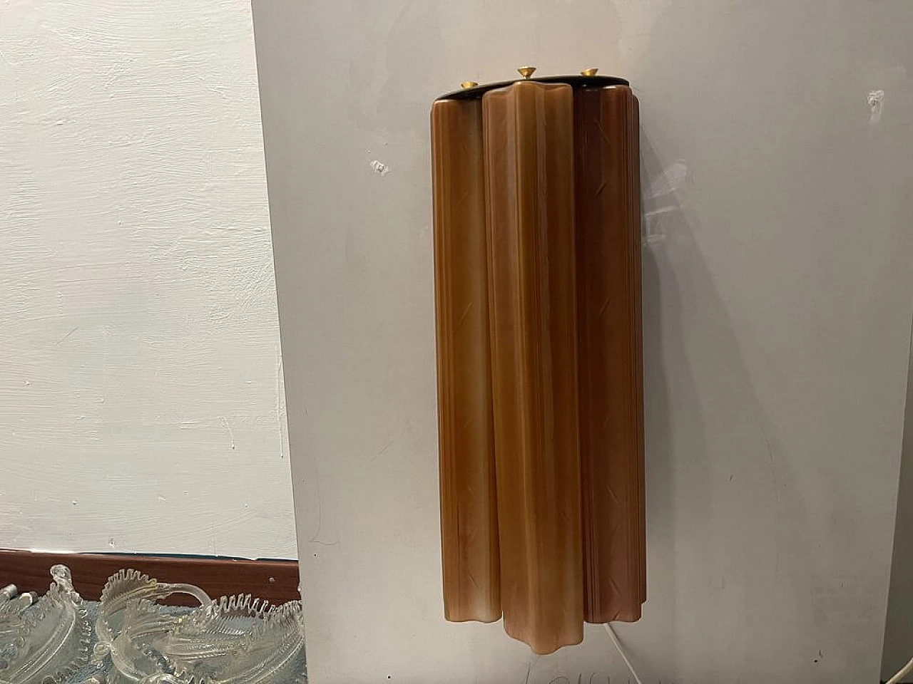Coppia di applique a tubo in vetro color terracotta, anni '80 4