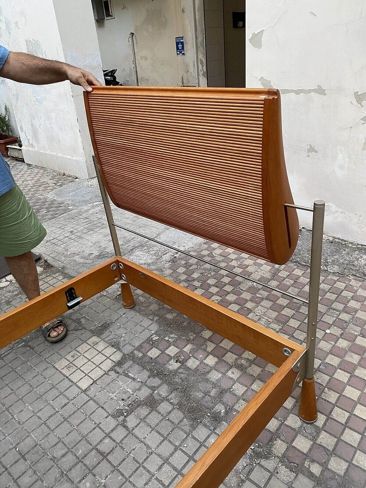 Single bed in wood, steel and wicker by Massimo Scolari for Giorgetti, 1980s 14