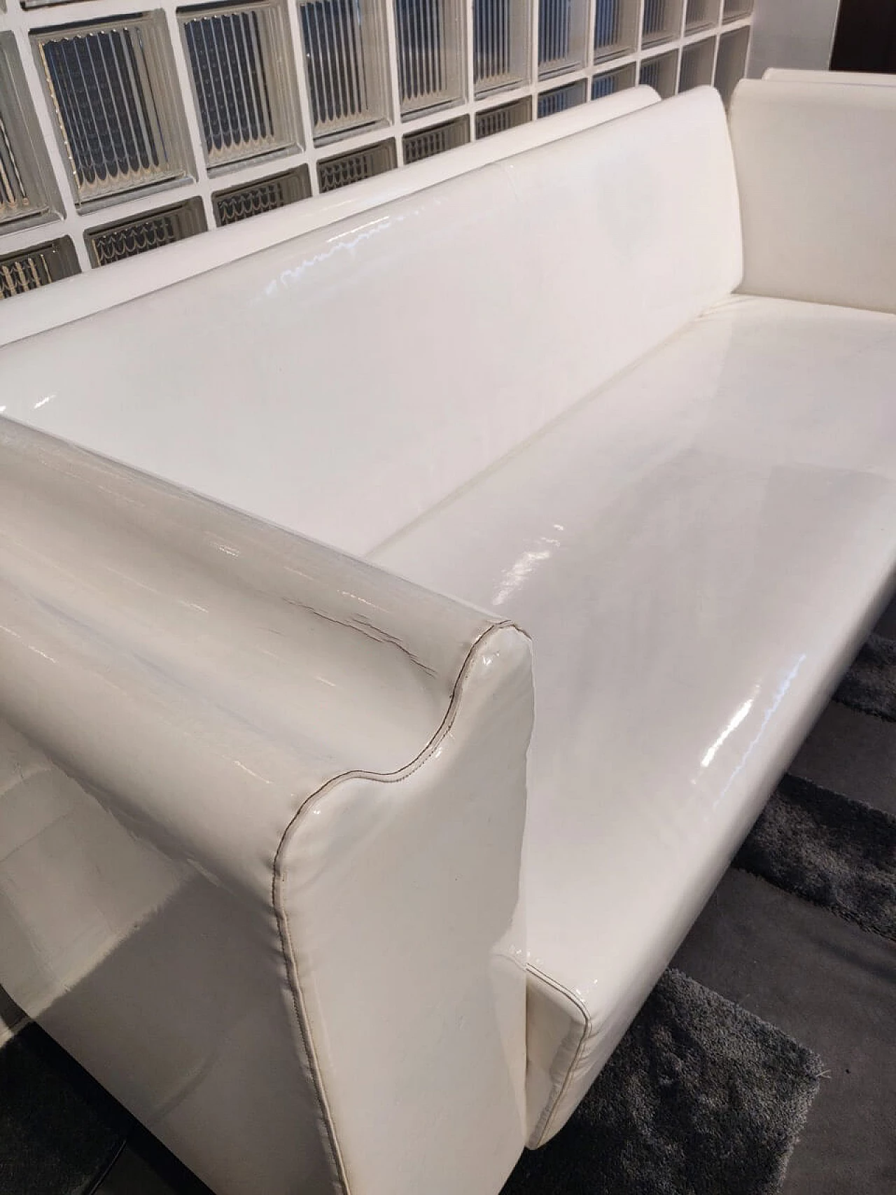 M Collection three-seater white vinyl sofa by Moroso, 2000s 3