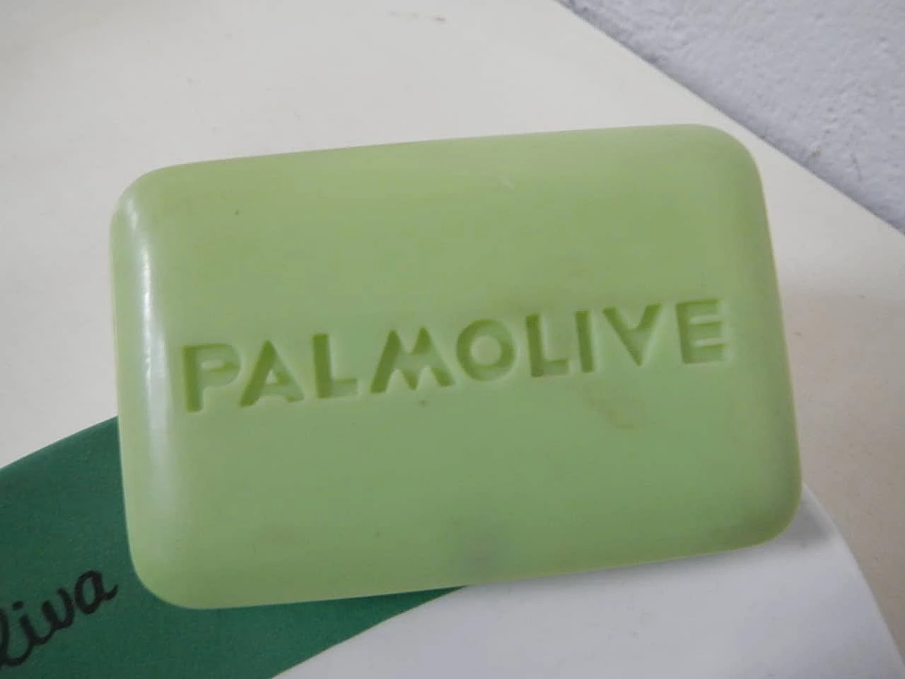 Palmolive advertising container, 1960s 4