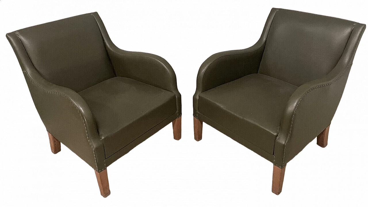 Pair of bentwood and leather armchairs by Vittorio Bega & Figli, 1940s 7