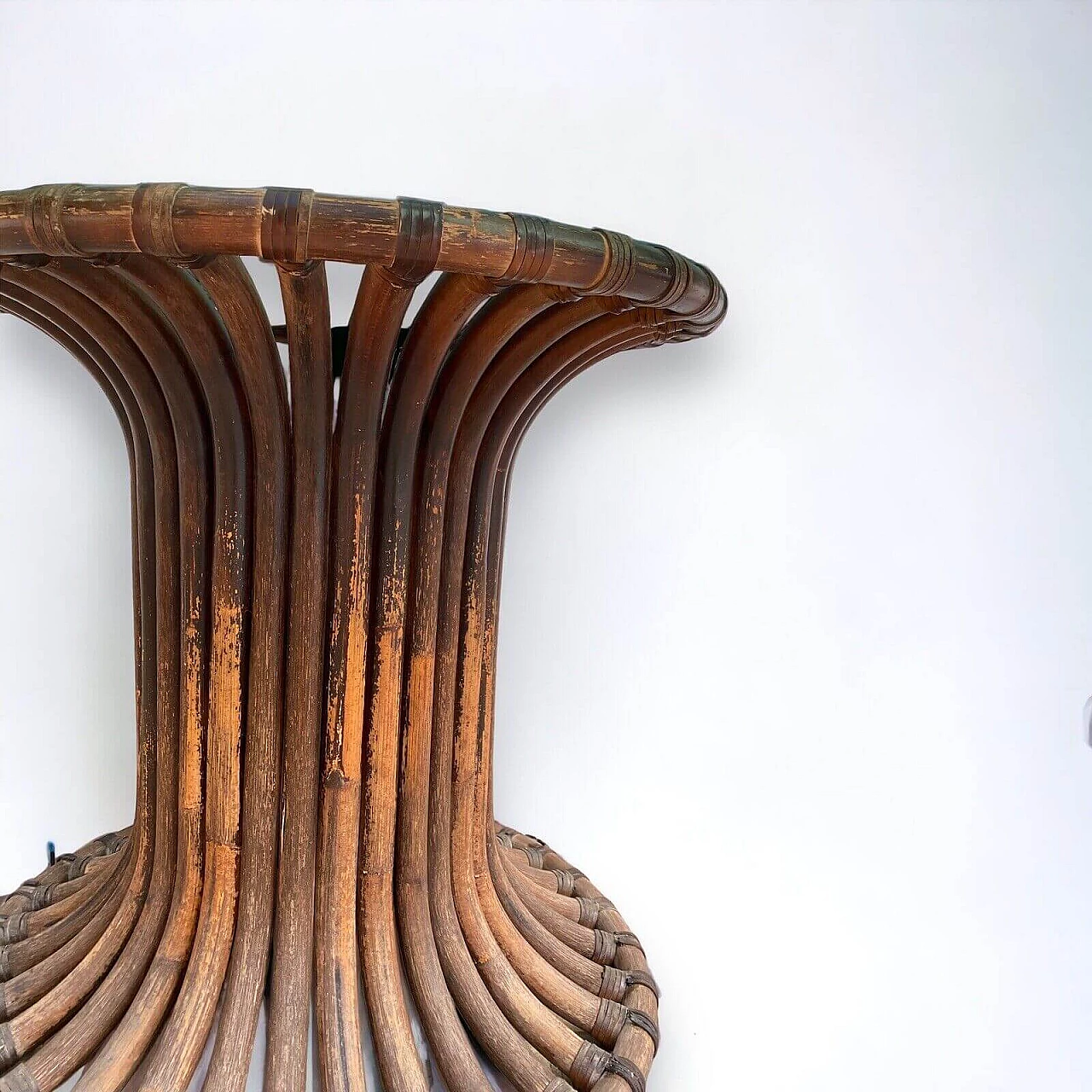 Tavolo in bambù e cristallo fumé attribuito a Vittorio Bonacina, anni '60 1