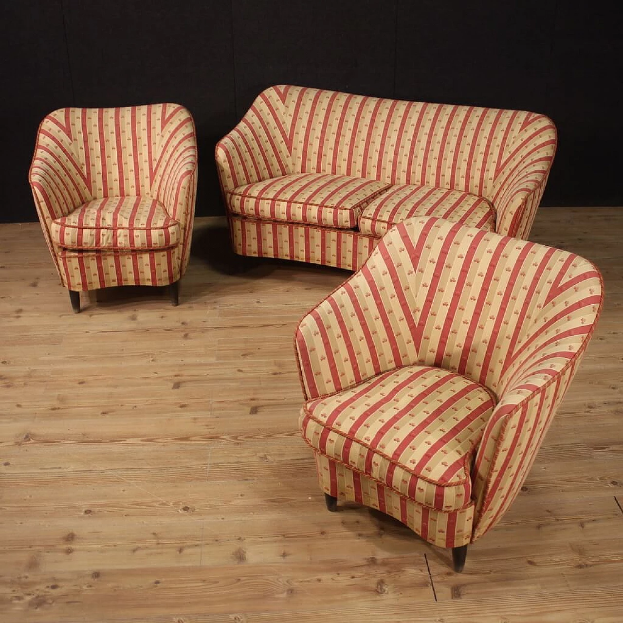 Pair of armchairs and fabric sofa in the style of Gio Ponti, 1960s 1