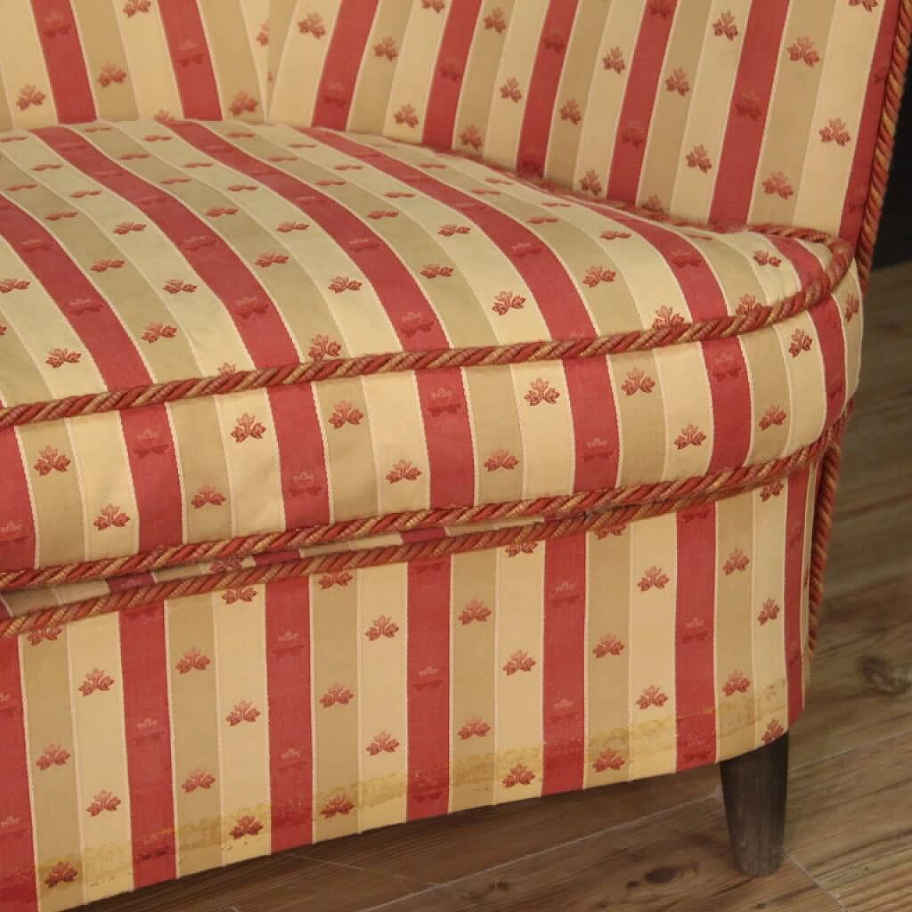Coppia di poltrone e divano in tessuto attribuibili a Gio Ponti, anni '60 12