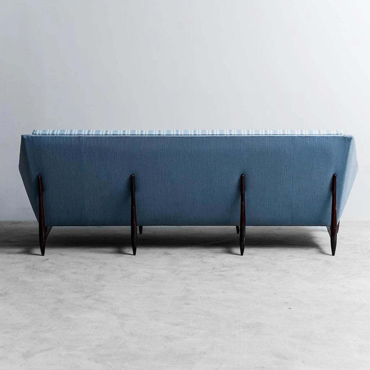 Four-seater sofa in wood and blue fabric, 1960s 8