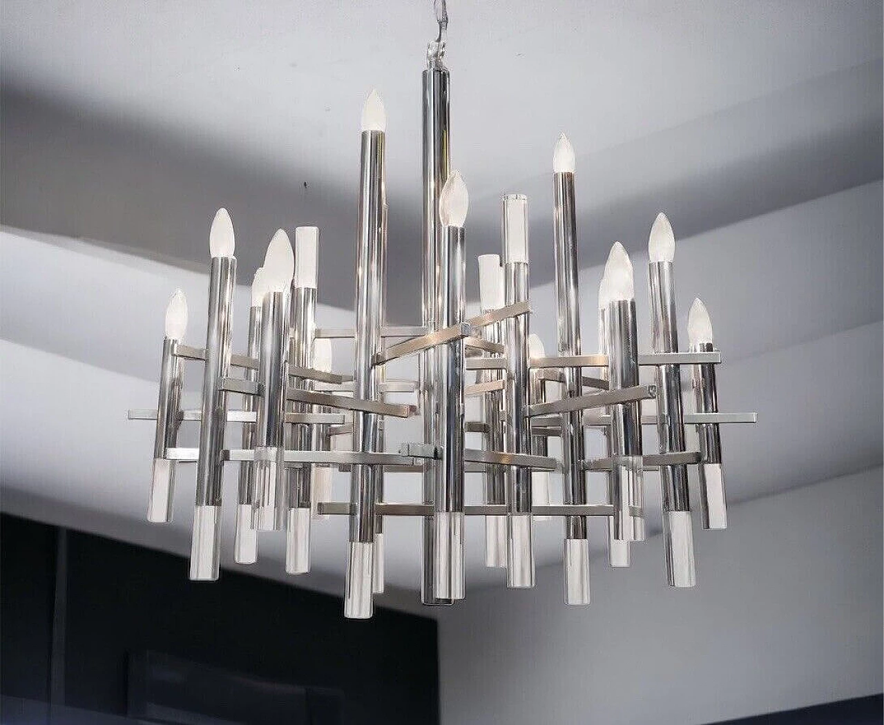 Chromed steel and acrylic chandelier by Gaetano Sciolari, 1970s 7