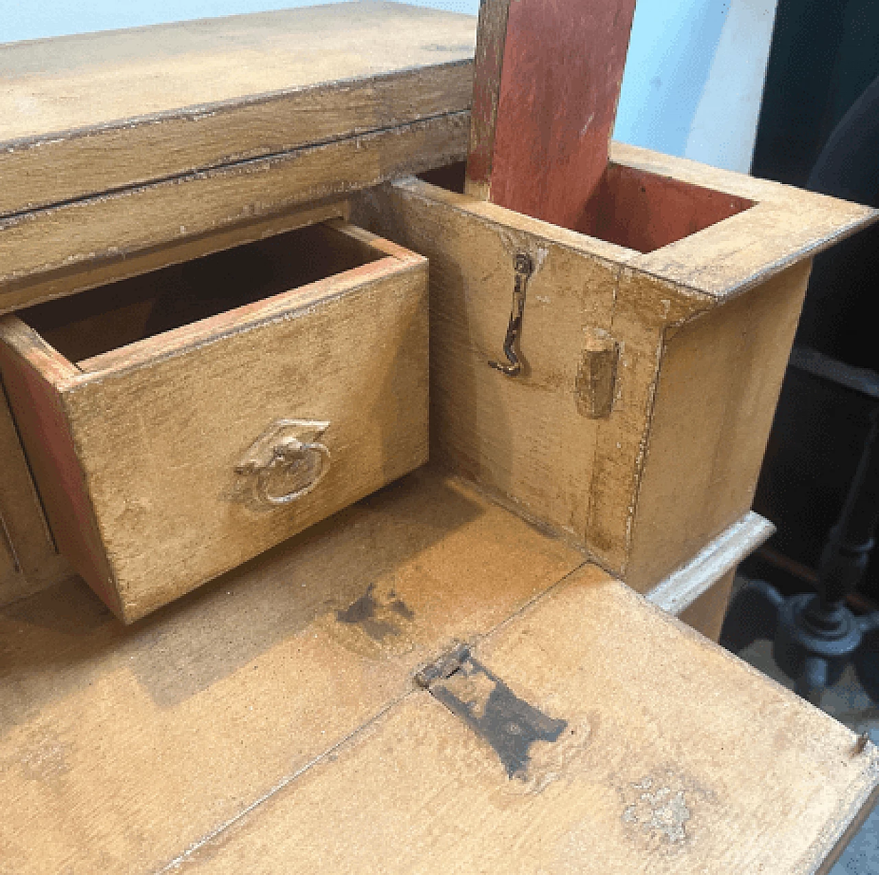 Louis Philippe orange lacquered wood secrétaire, late 19th century 10