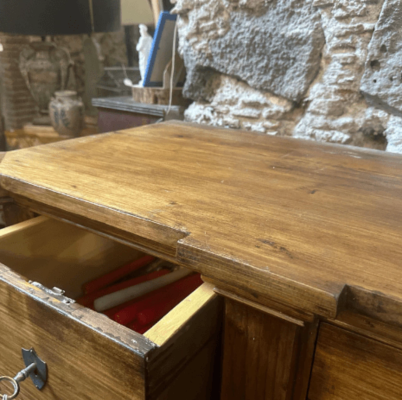 Sicilian Louis Philippe carved spruce sideboard, late 19th century 5