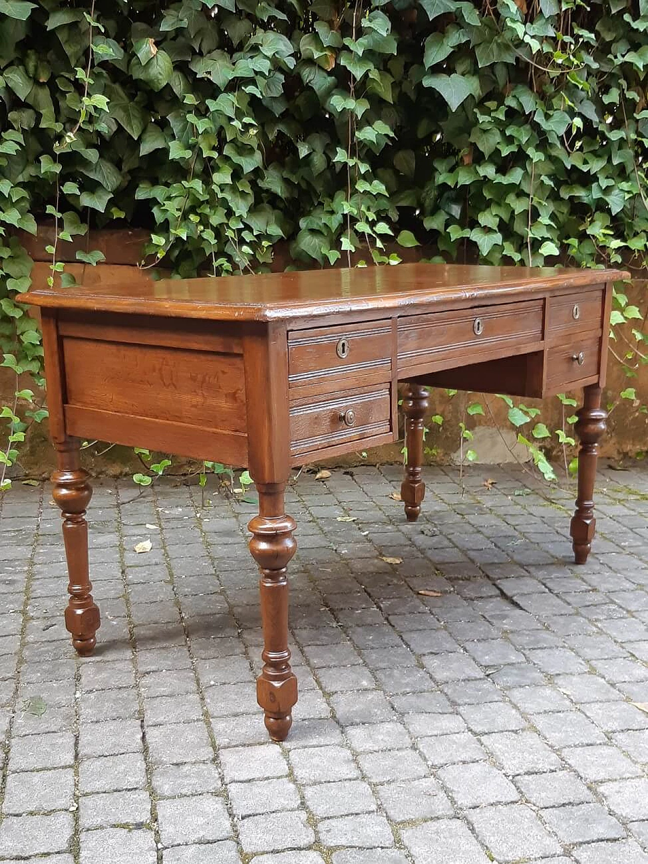 Viennese oak writing desk, second half of the 19th century 6