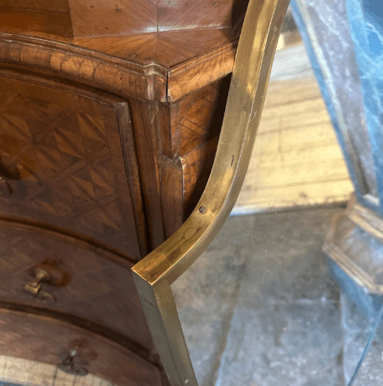 Brass shield-shaped mirror in the style of Gio Ponti, 1950s 3