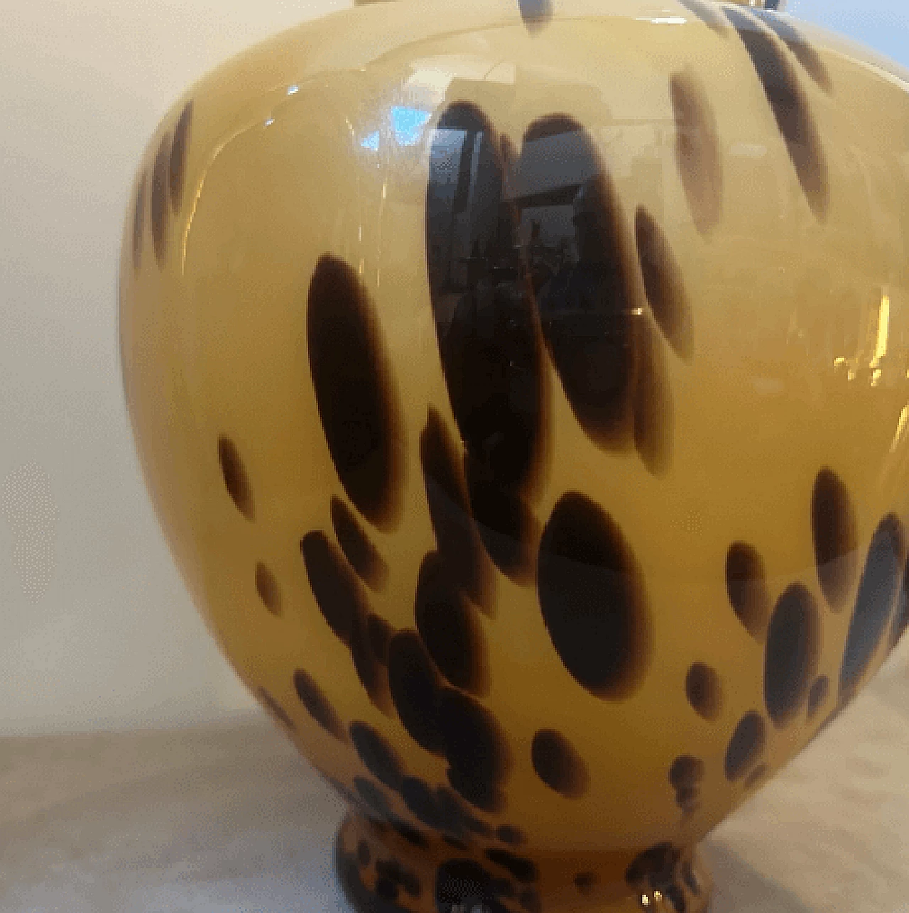 Tortoiseshell-effect Murano glass vase, 1970s 5