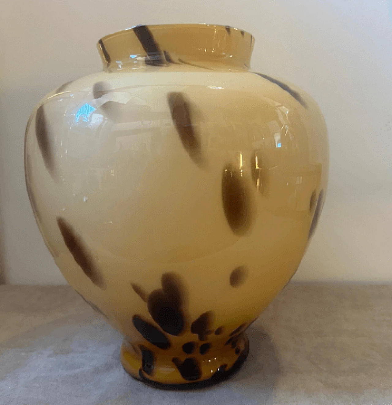 Tortoiseshell-effect Murano glass vase, 1970s 10