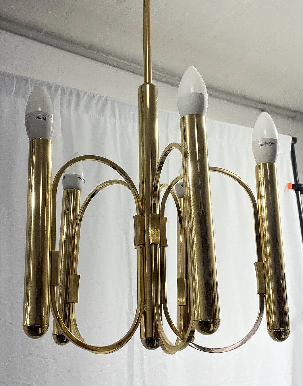 Lampadario in ottone a 5 luci di Gaetano Sciolari, metà '900 1