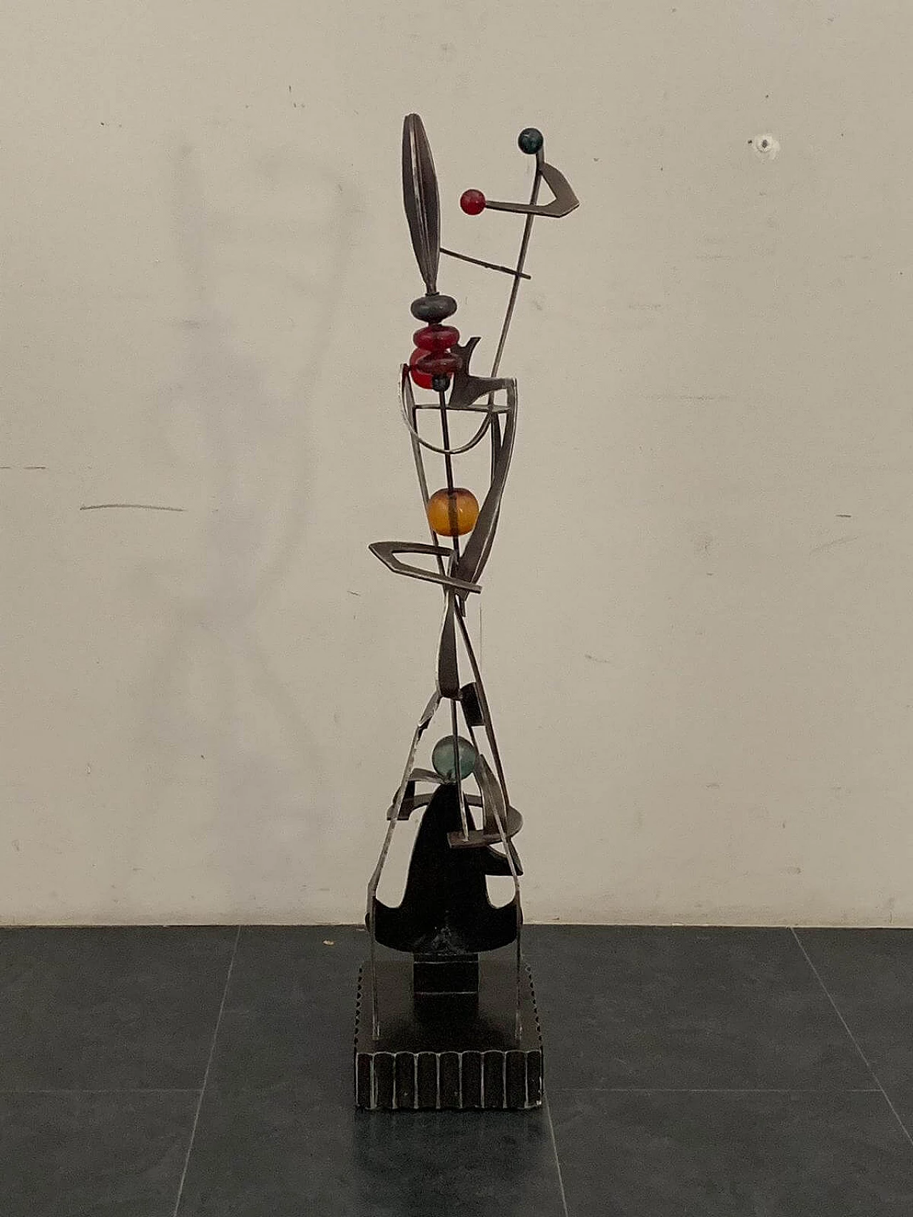 Futuristic juggler sculpture made of wrought iron and coloured resin, 1960s 9