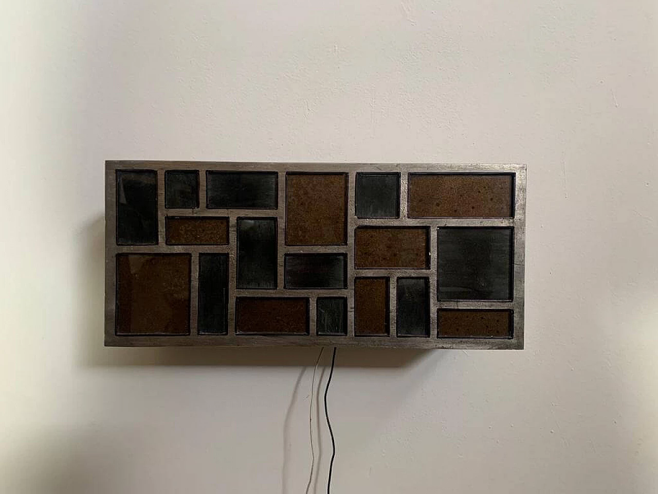 Metal and glass wall lamp, 1970s 10