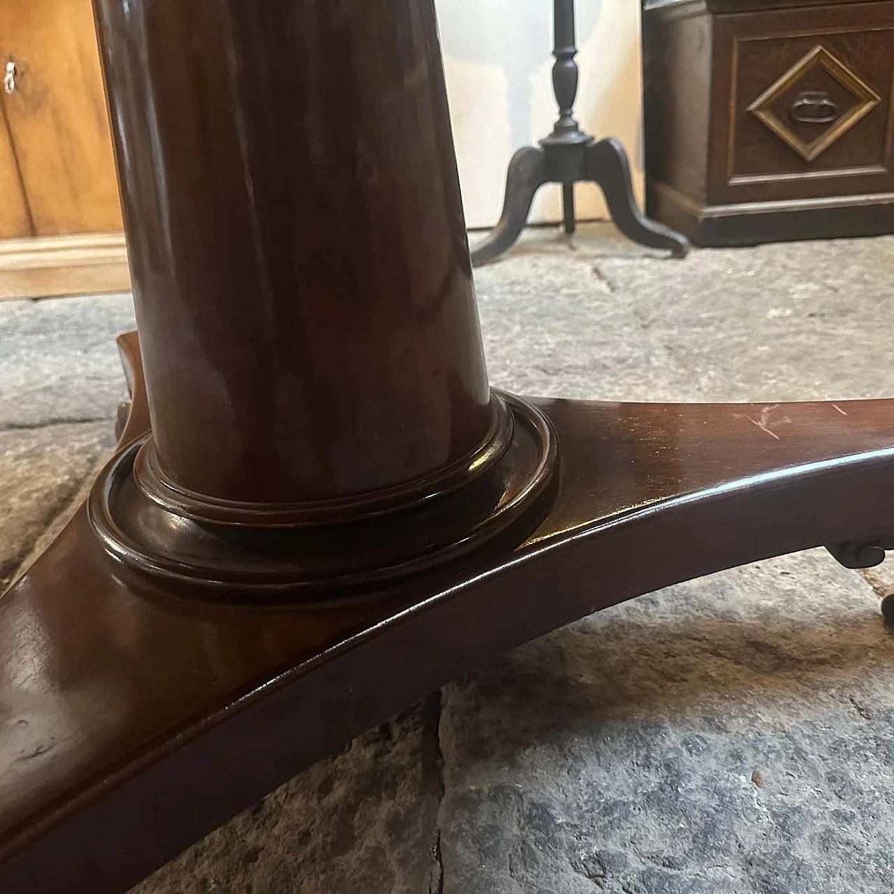 Empire veneered mahogany folding round table, 1840 7