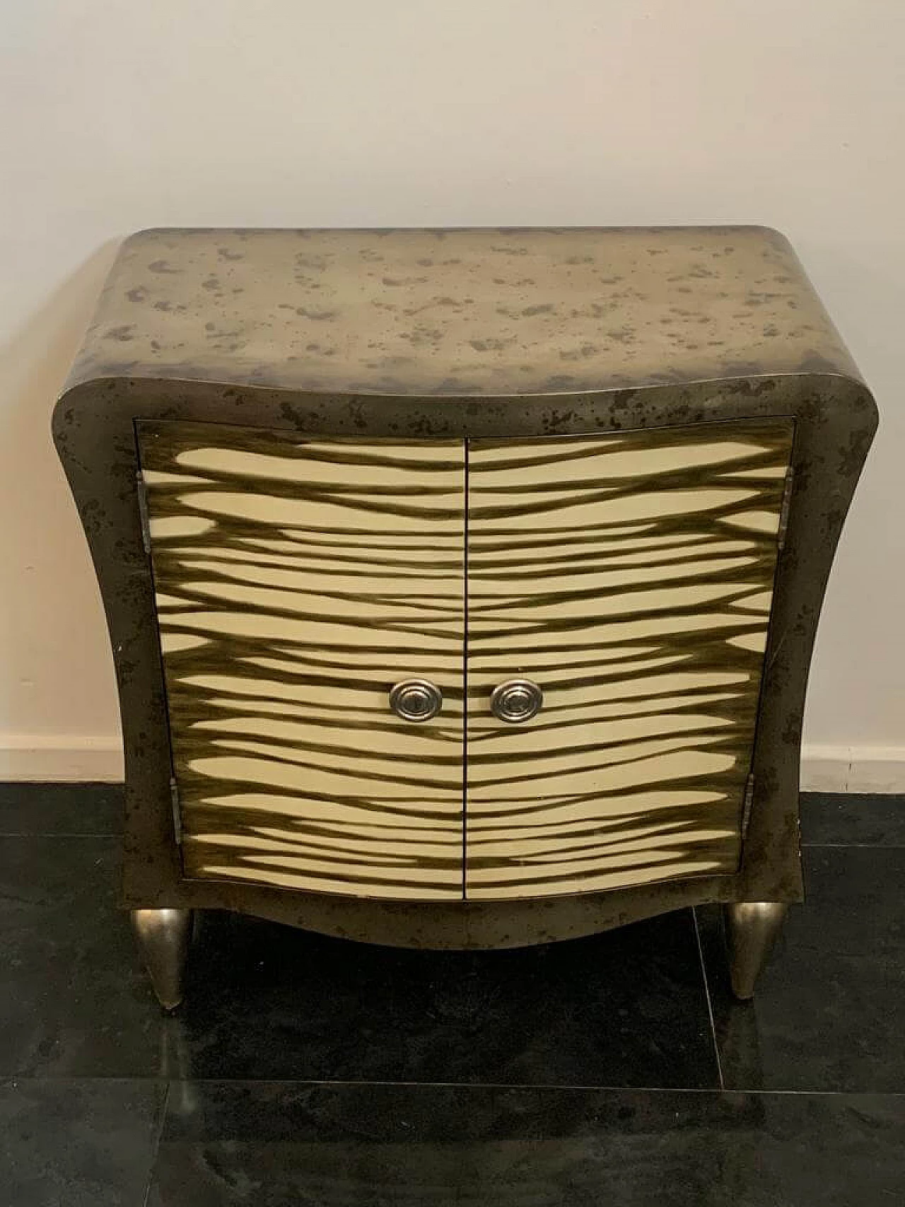 Lacquered sideboard by Lam Lee Group Dallas, 1990s 3