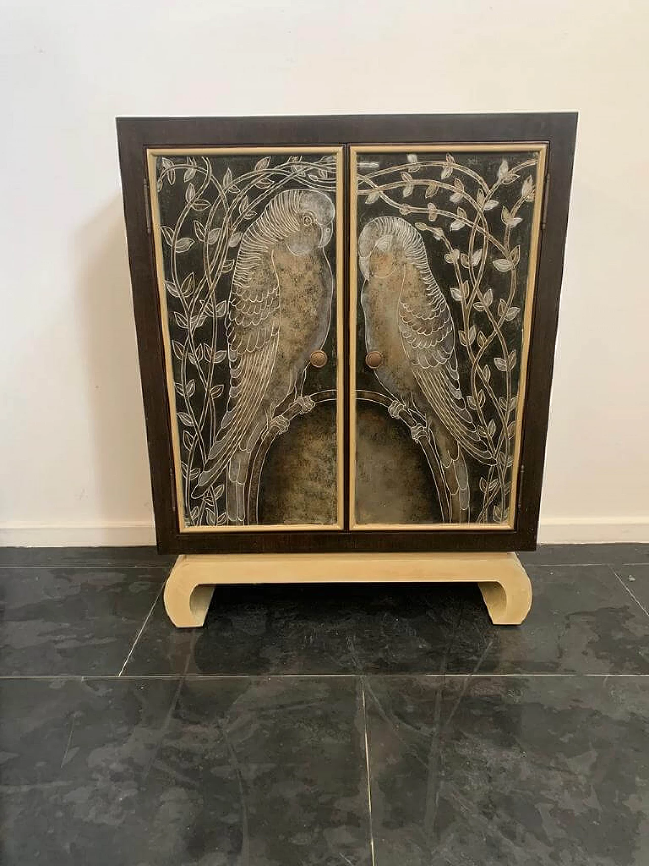 Credenza laccata in stile Art Deco di Lam Lee Group Dallas, anni '90 2