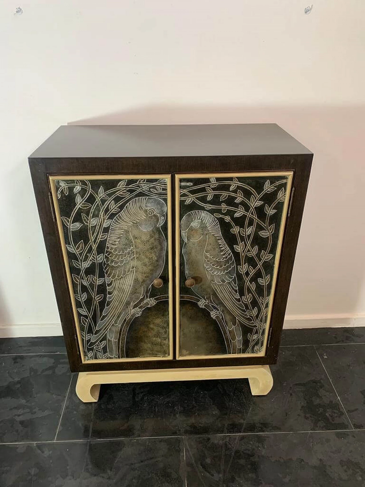 Art Deco-style lacquered sideboard by Lam Lee Group Dallas, 1990s 3