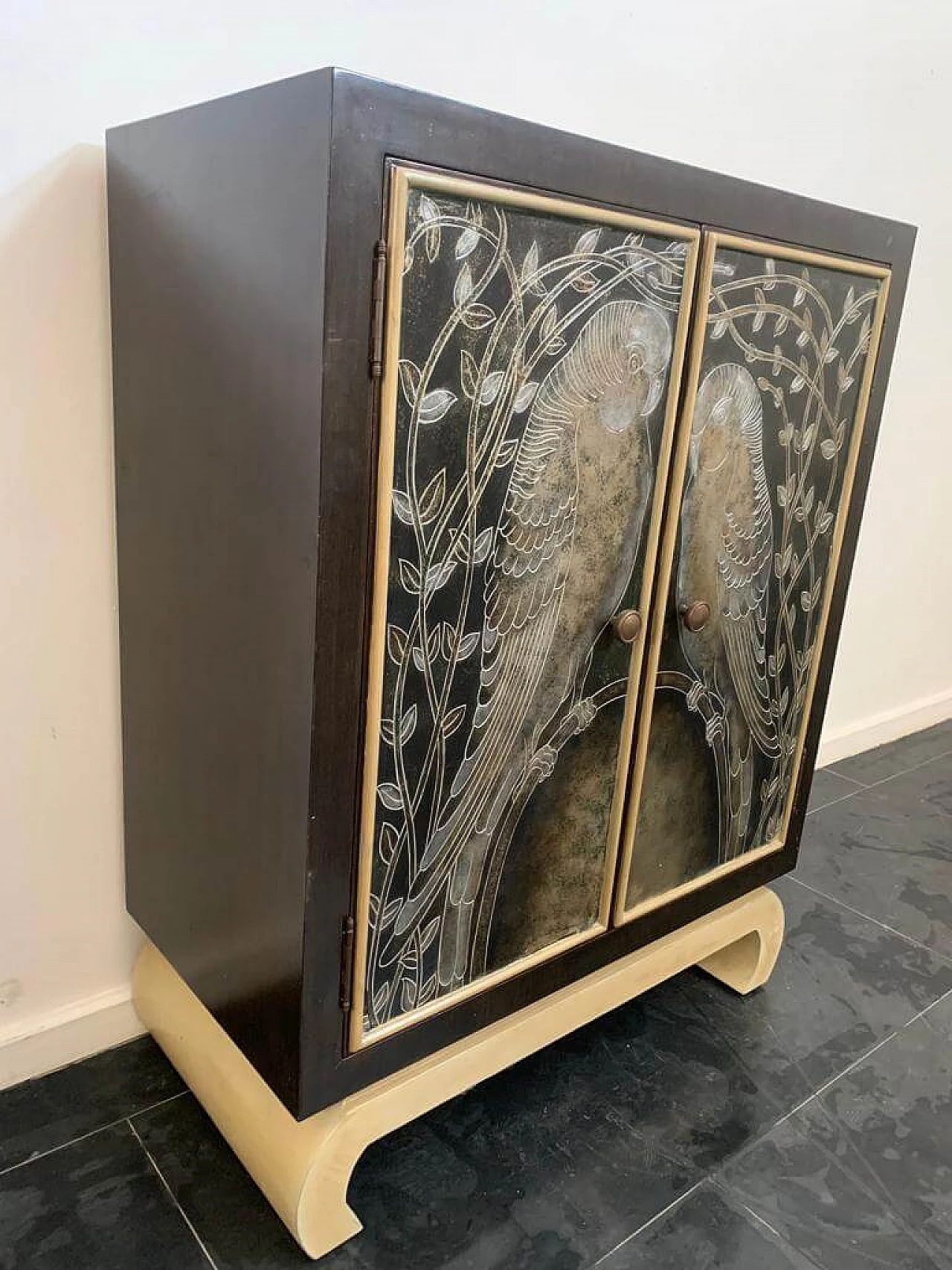 Credenza laccata in stile Art Deco di Lam Lee Group Dallas, anni '90 5