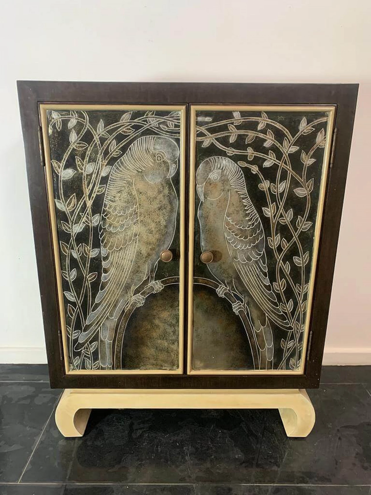 Credenza laccata in stile Art Deco di Lam Lee Group Dallas, anni '90 7