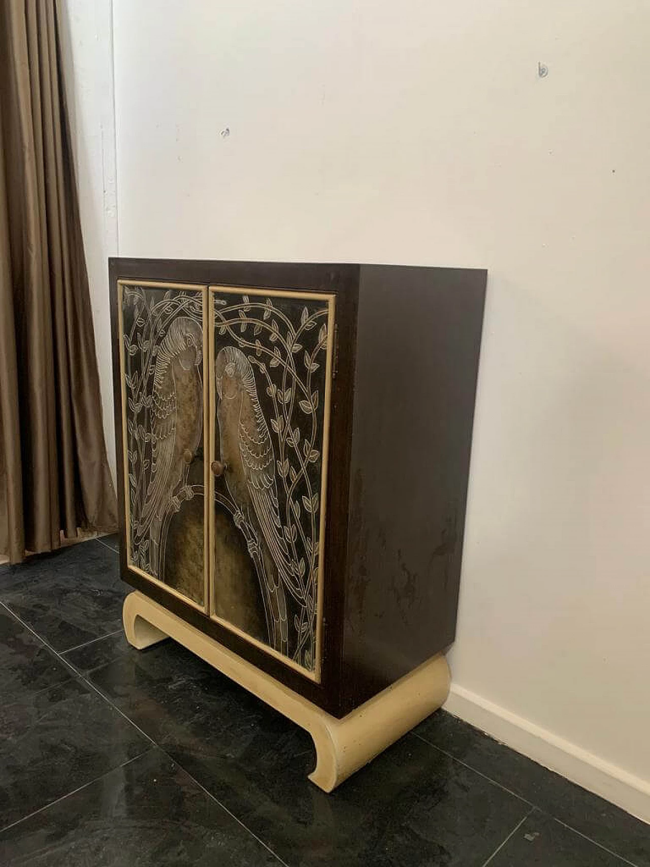 Credenza laccata in stile Art Deco di Lam Lee Group Dallas, anni '90 11