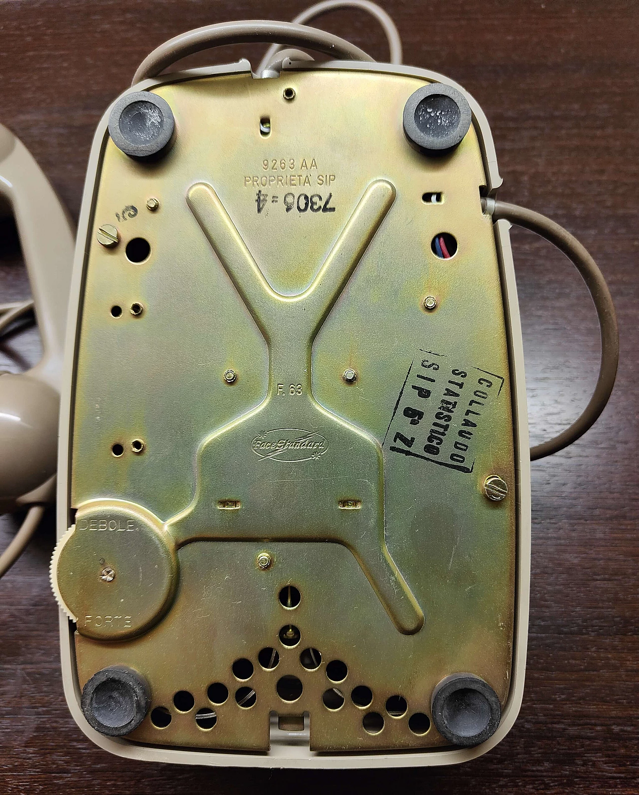 Telefono a disco Face Standard F63 per SIP, anni '60 1