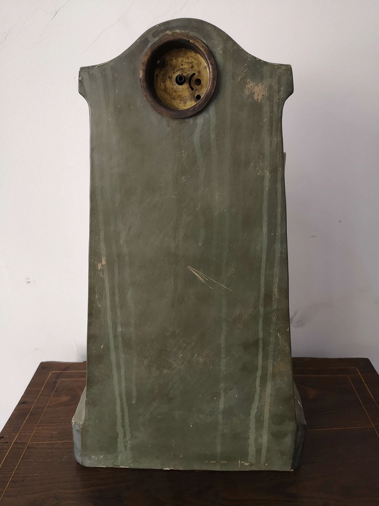 Scultura in terracotta con bambini e orologio, fine '800 6