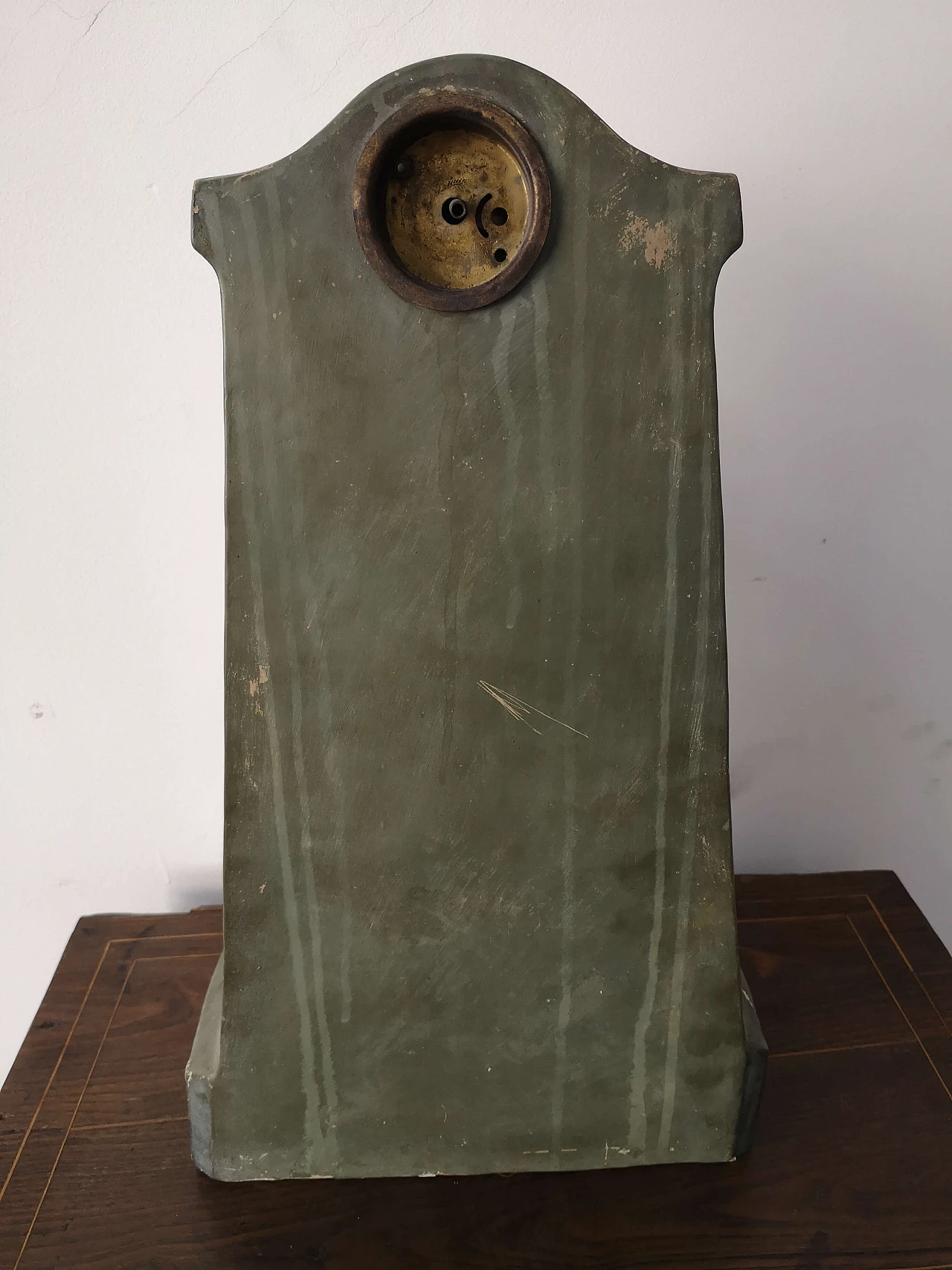 Scultura in terracotta con bambini e orologio, fine '800 7