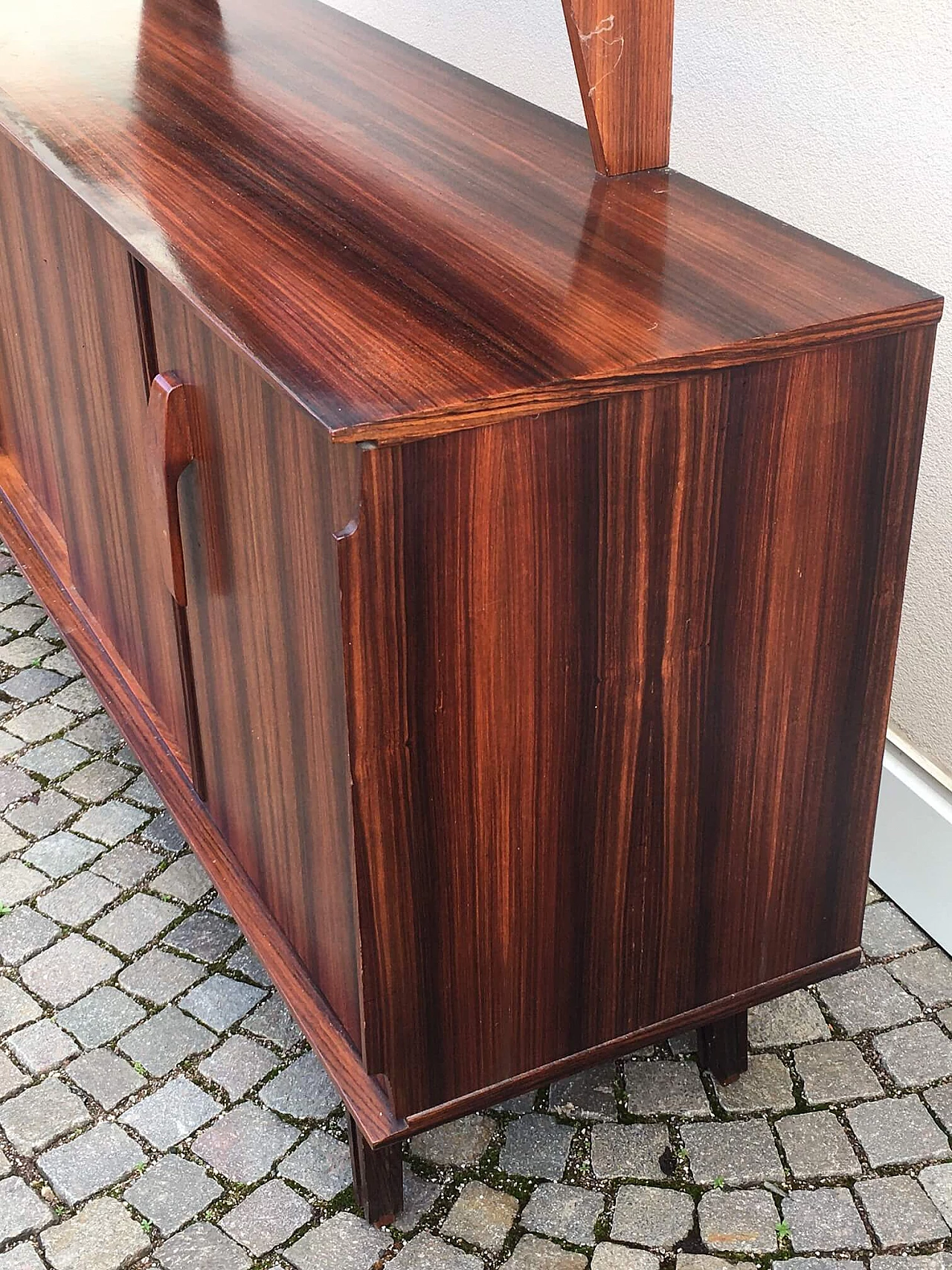 Scandinavian-style rosewood sideboard with display shelf, 1970s 7