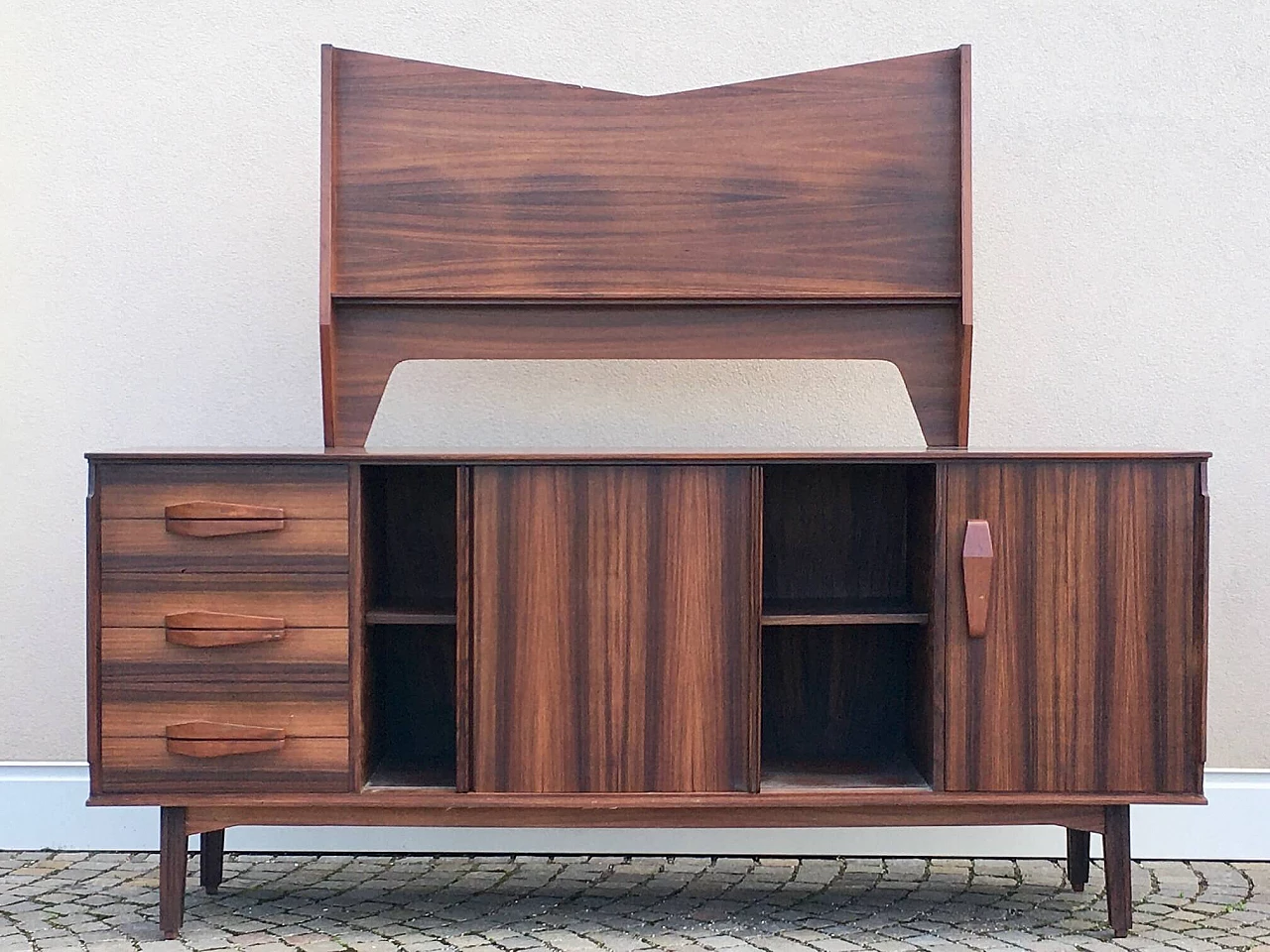 Scandinavian-style rosewood sideboard with display shelf, 1970s 9