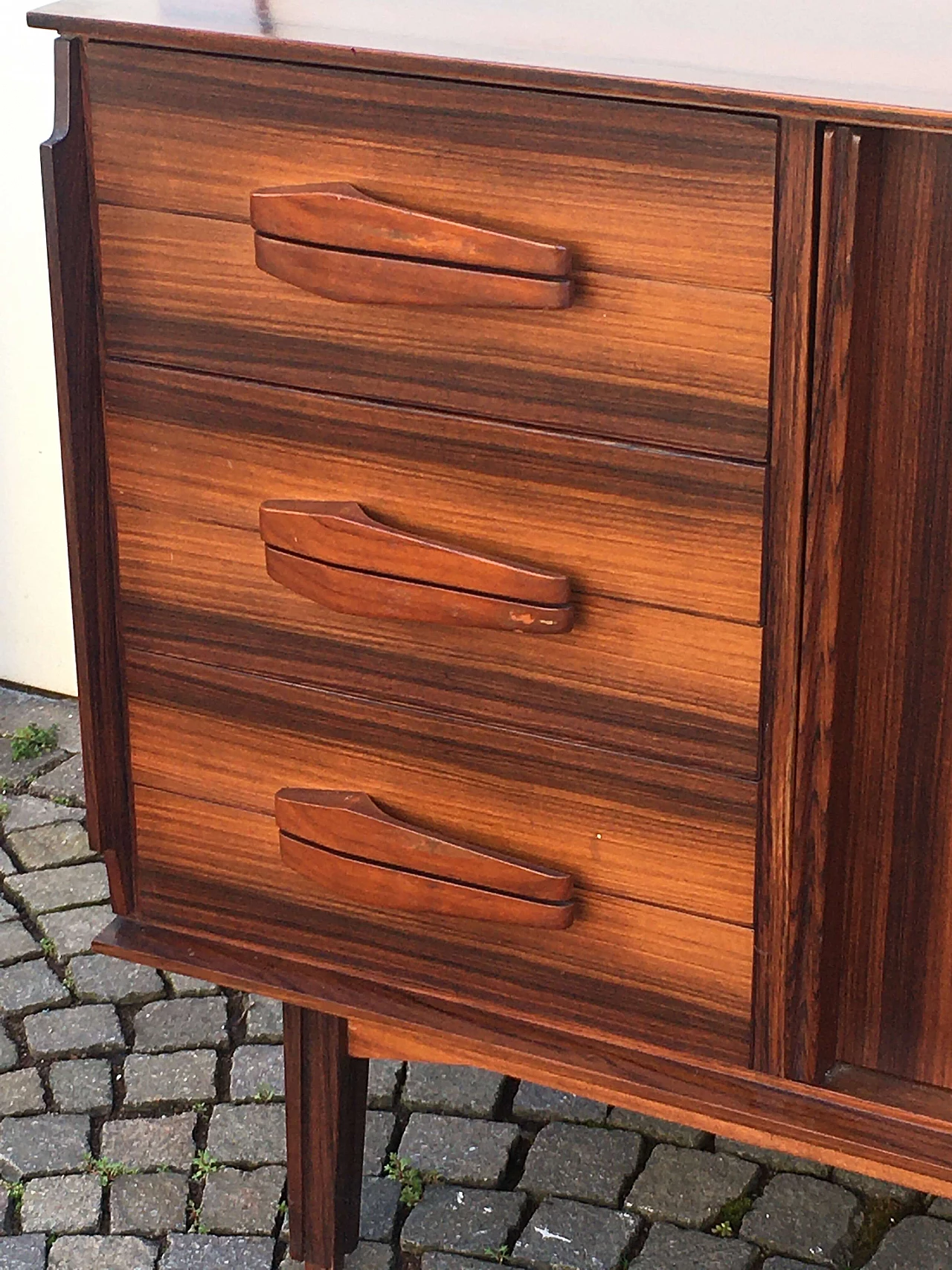 Scandinavian-style rosewood sideboard with display shelf, 1970s 11