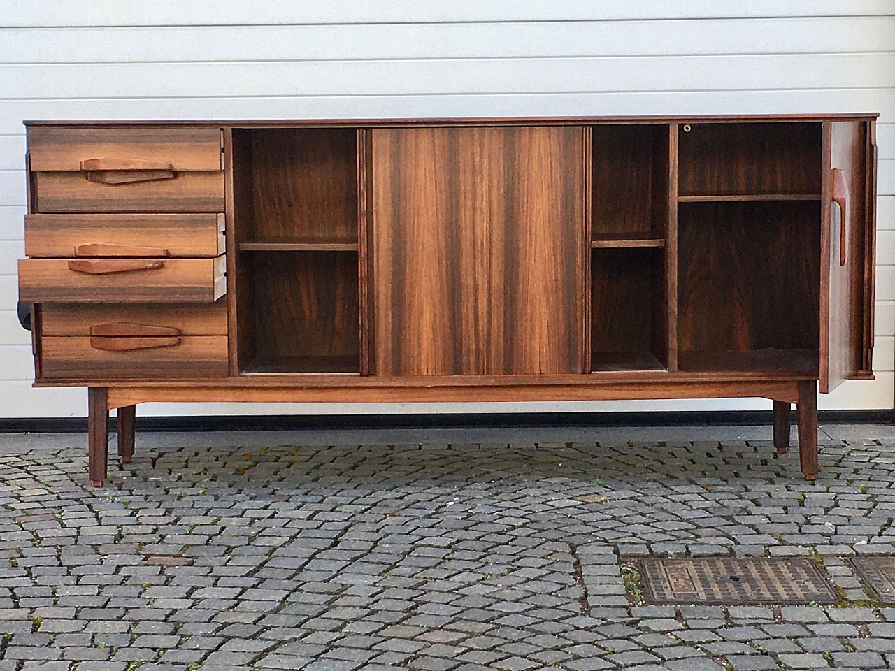 Scandinavian-style rosewood sideboard with display shelf, 1970s 18