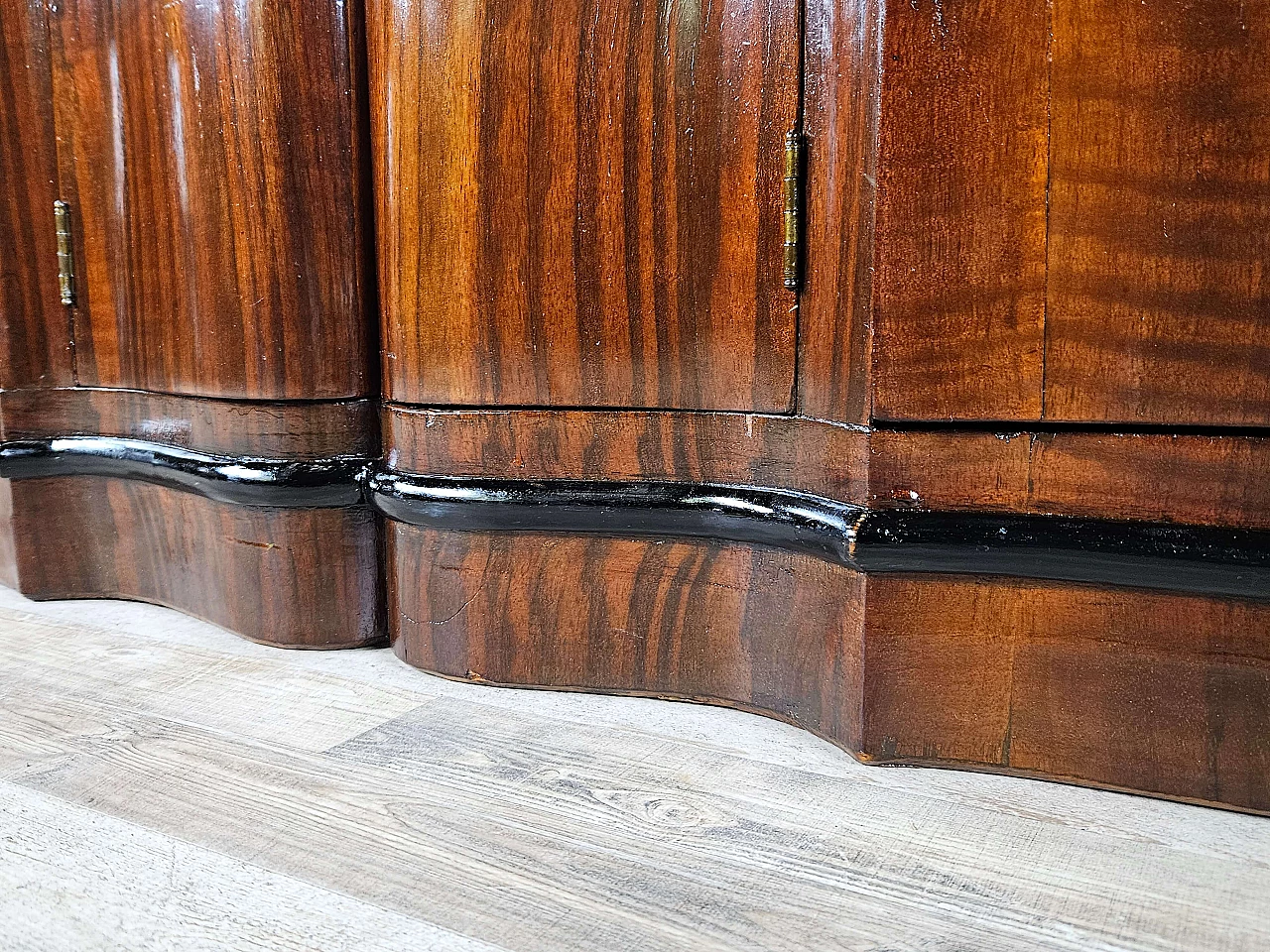 Art Deco mahogany-root and black glass sideboard, 1950s 20