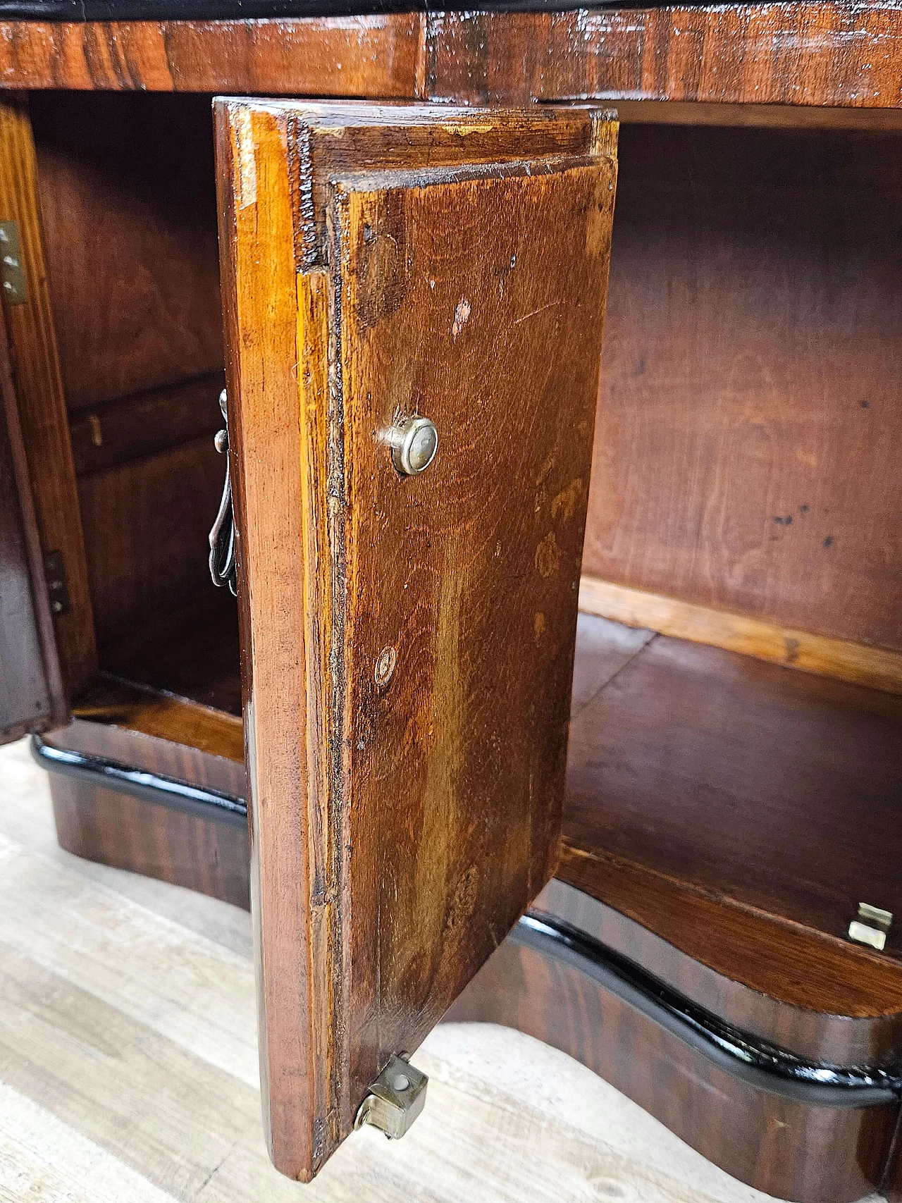 Art Deco mahogany-root and black glass sideboard, 1950s 29