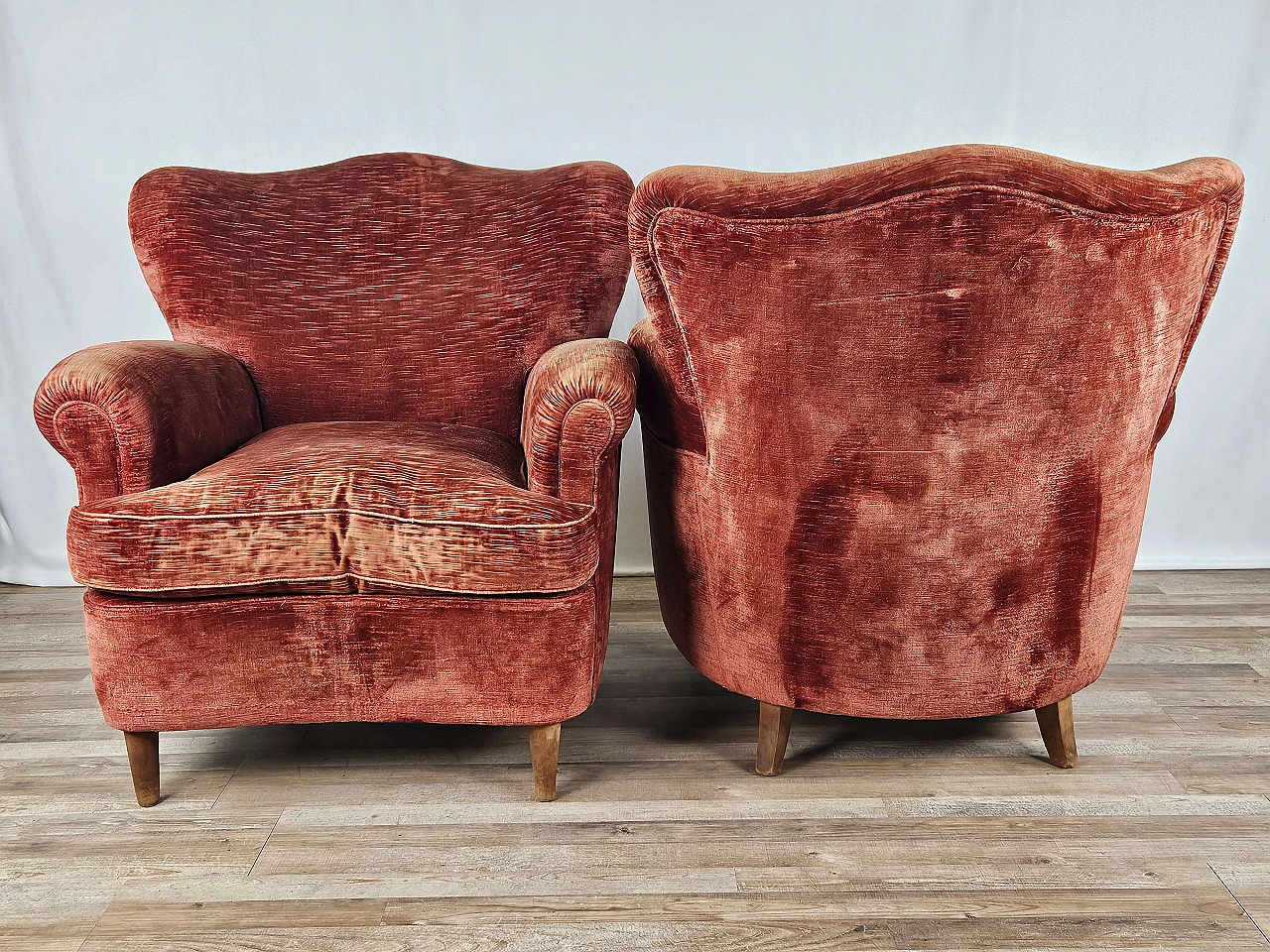 Pair of wood and red fabric armchairs, 1950s 4