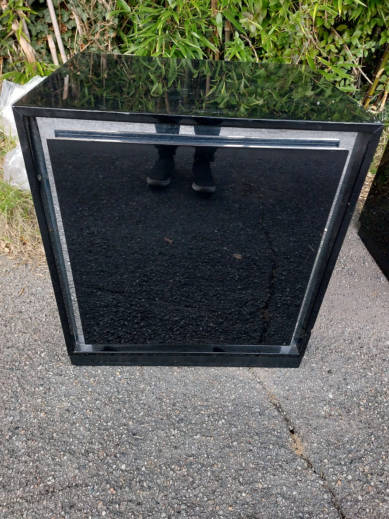 3 Comodini in legno nero lucido e metallo cromato di Gavina, anni '70 2