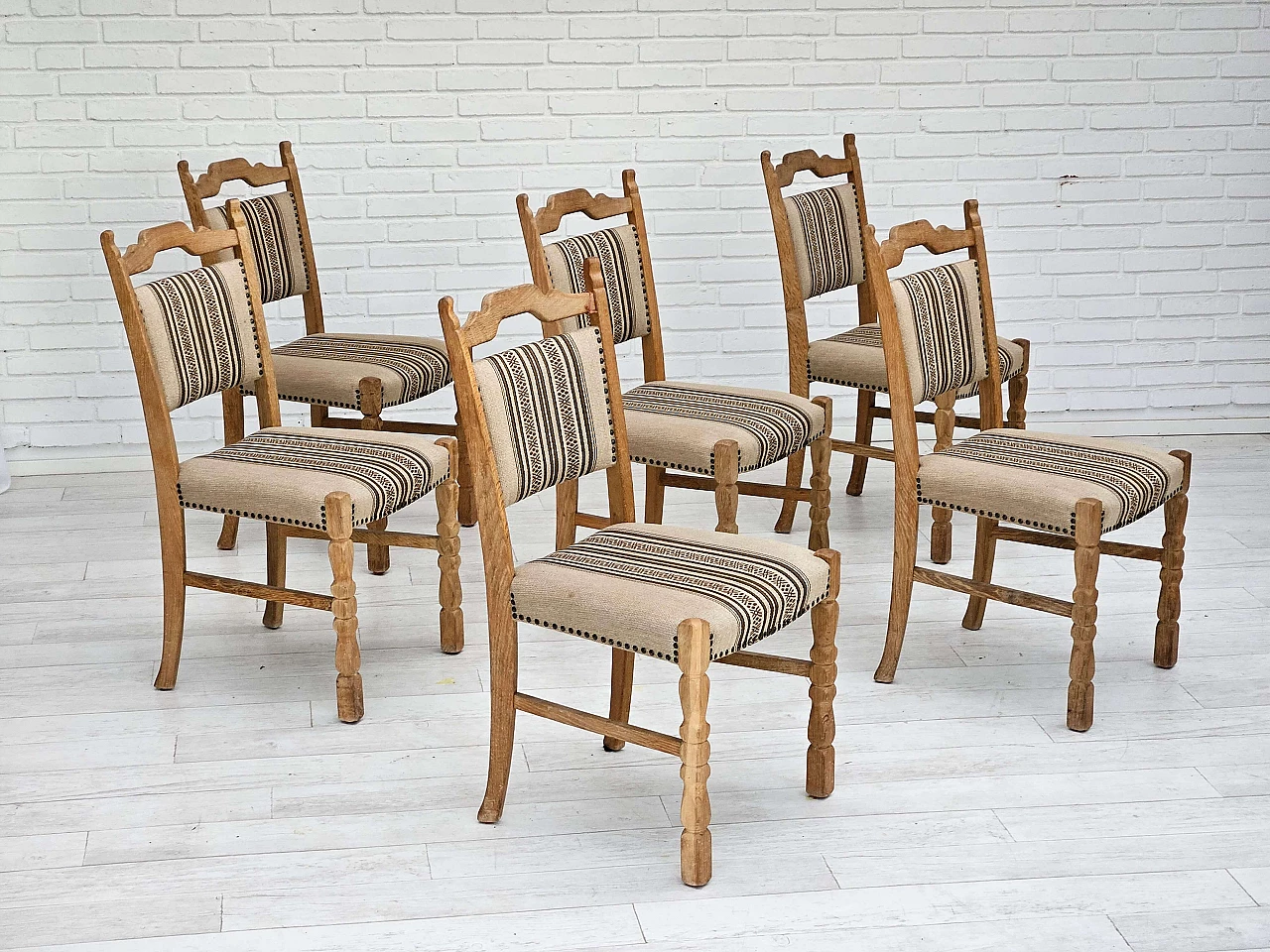 6 Danish chairs in beige and brown wool and oak, 1970s 1