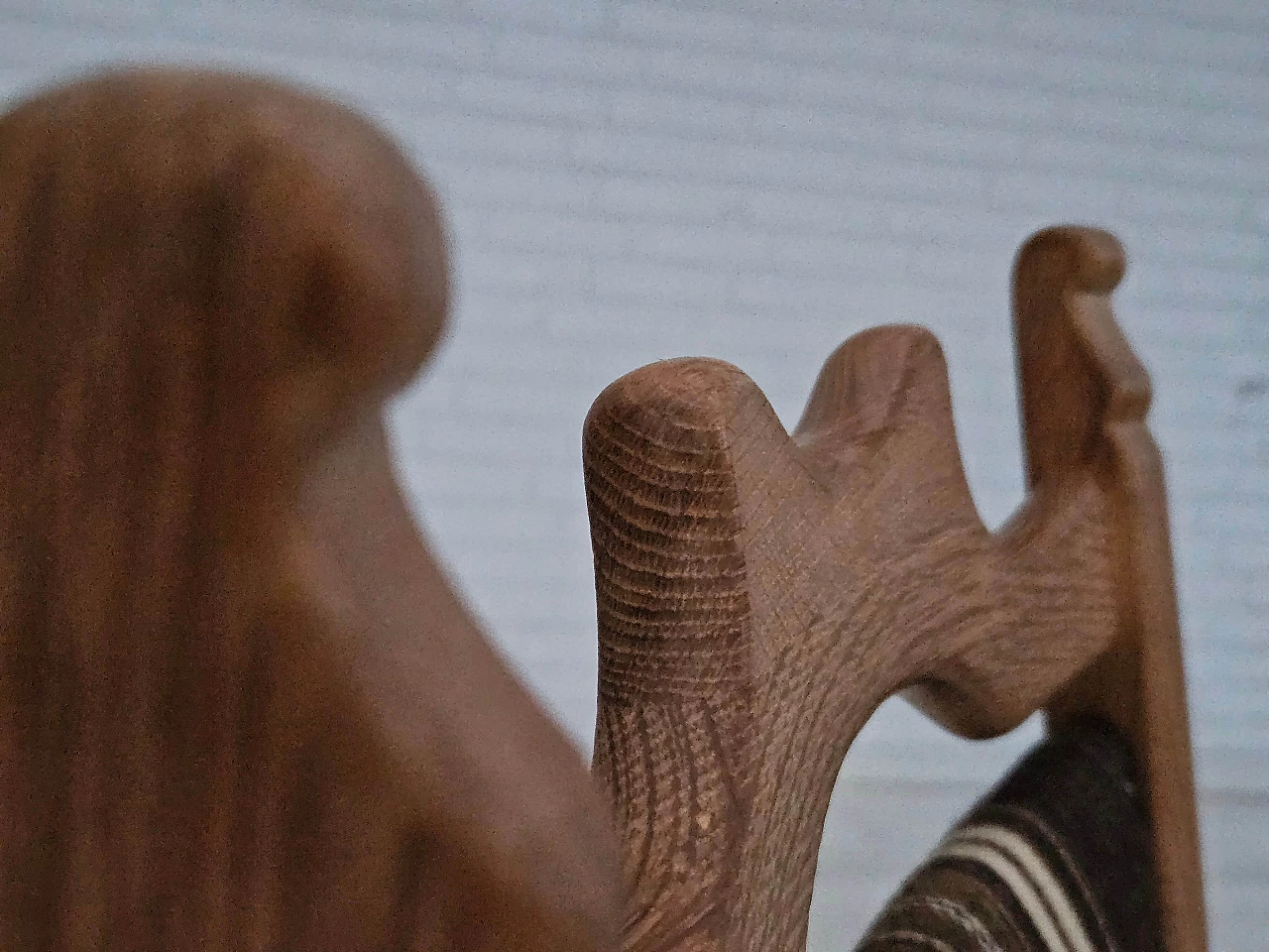 6 Danish chairs in oak and wool fabric, 1970s 8