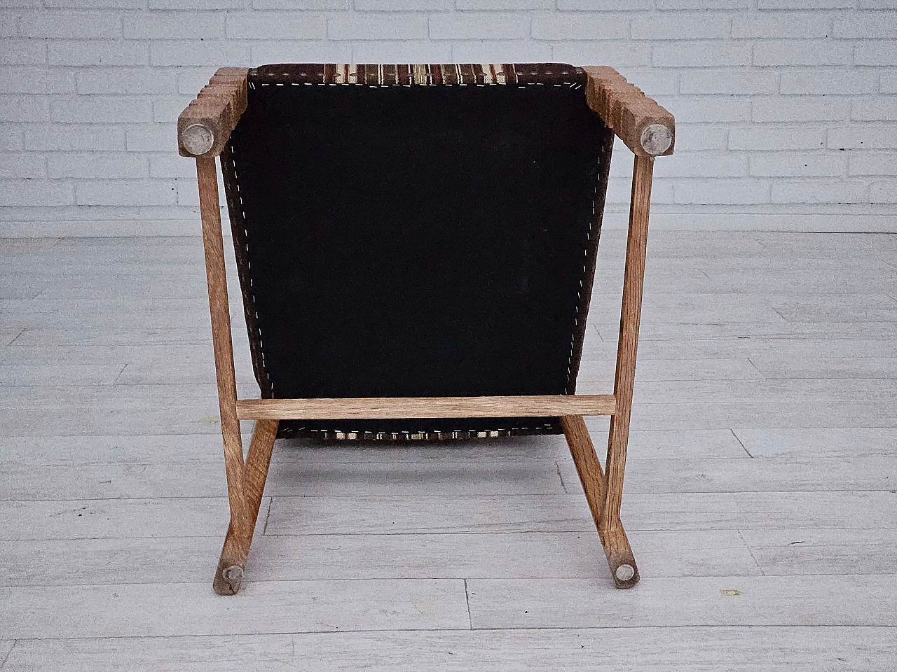 6 Danish chairs in oak and wool fabric, 1970s 12