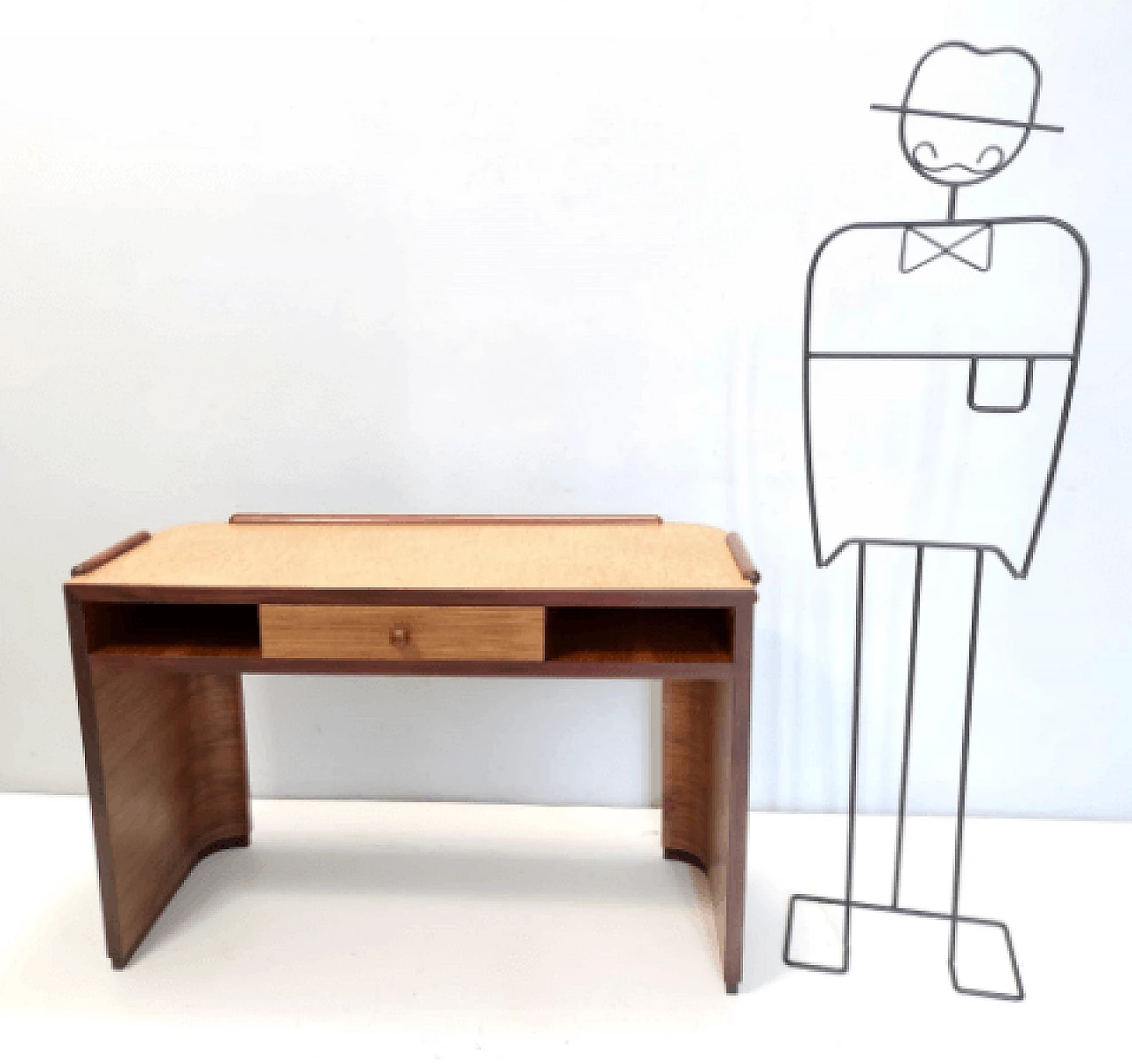 Scrivania Art Déco in noce, betulla e faggio, anni '40 2