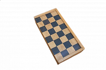 Beech travel checkers, 1970s