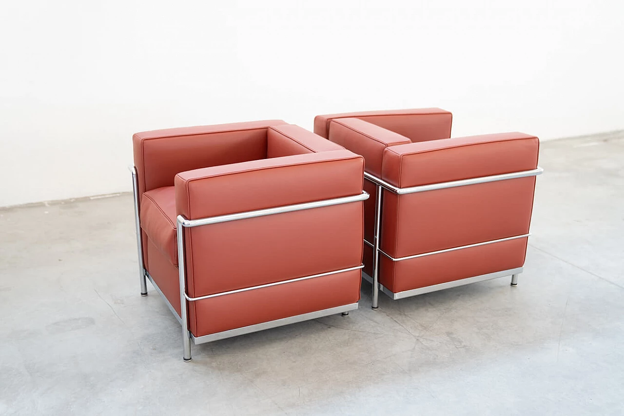 Pair of LC2 Carmin Club Chairs armchairs by Le Corbusier and Perriand for Cassina, 1980s 4