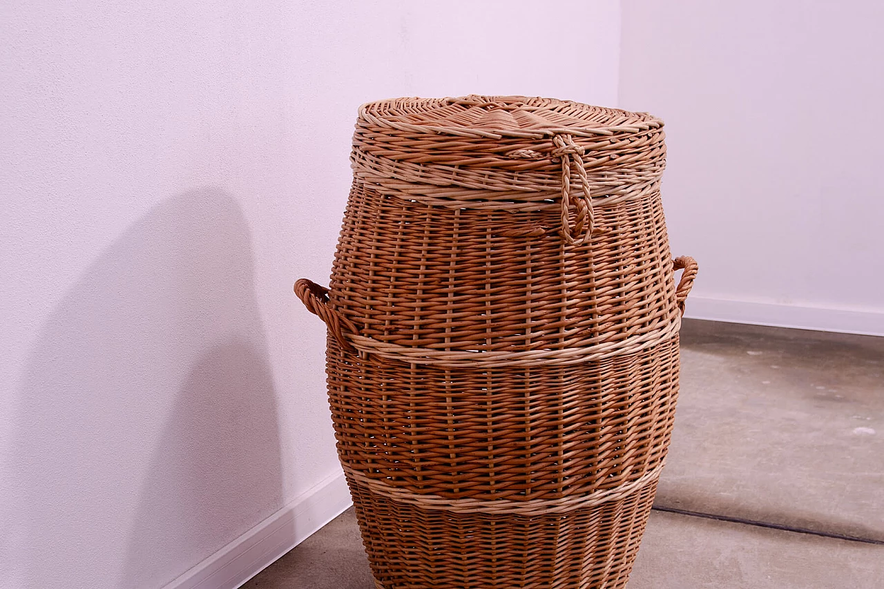 Czechoslovakian wicker laundry basket with handles, 1970s 3