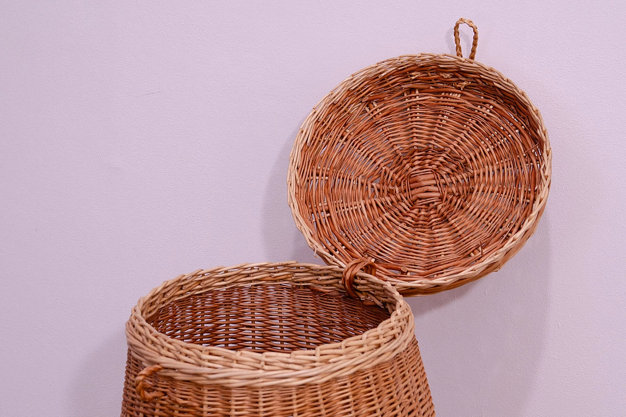 Czechoslovakian wicker laundry basket with handles, 1970s 11