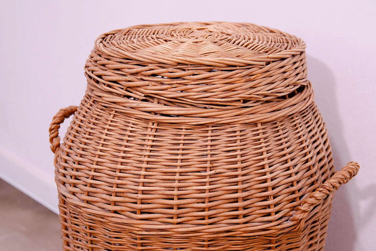Czechoslovakian wicker laundry basket, 1970s 7
